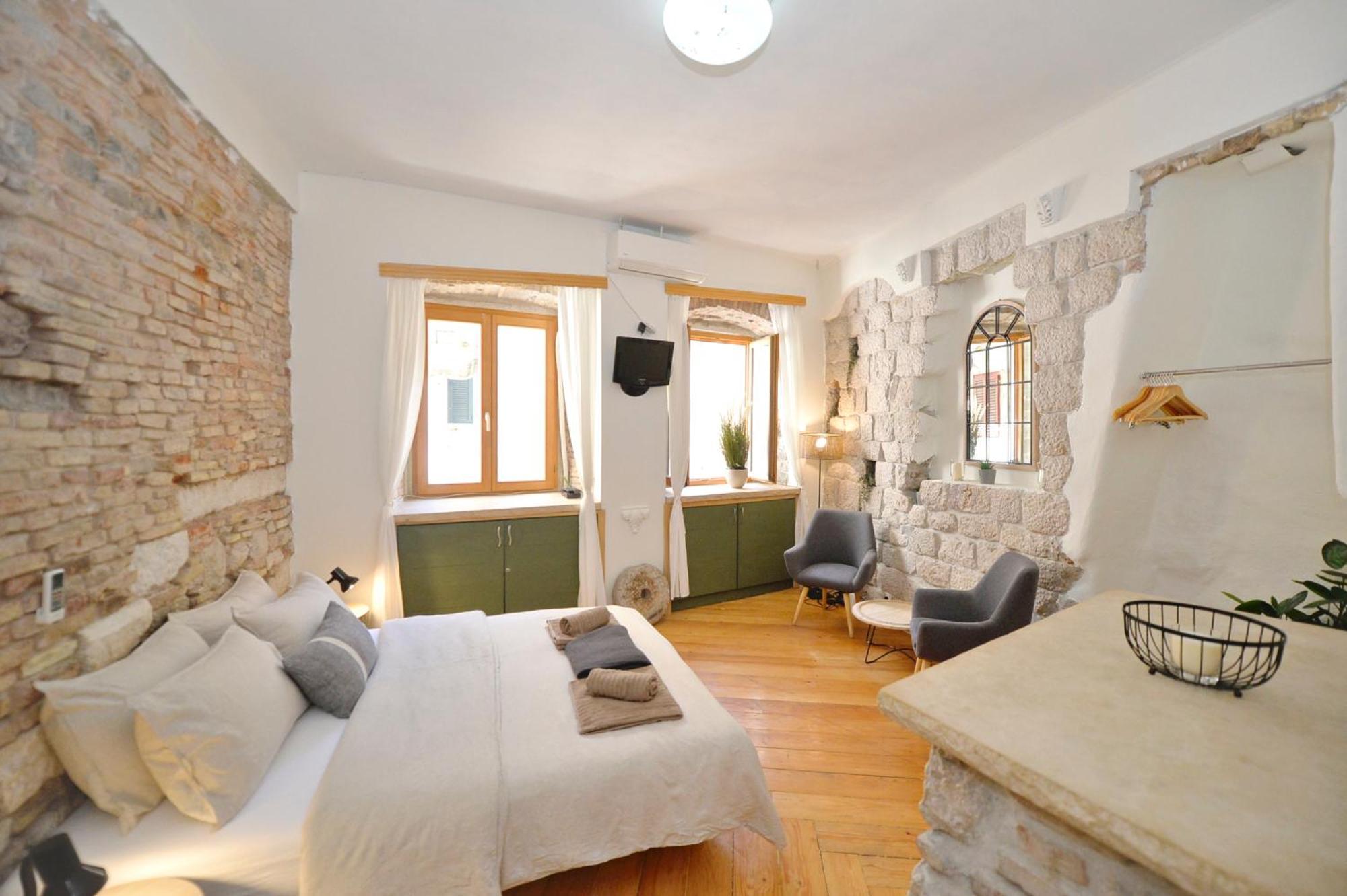 Charming Apartment In Котор Экстерьер фото