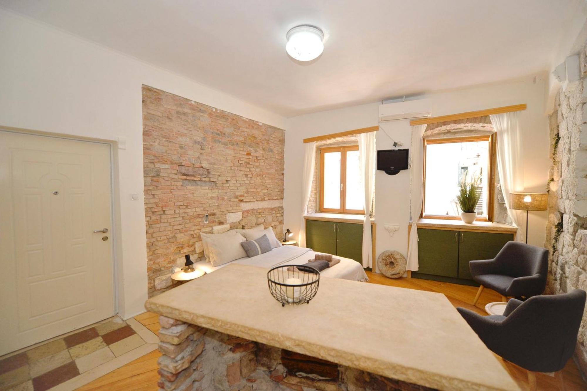 Charming Apartment In Котор Экстерьер фото
